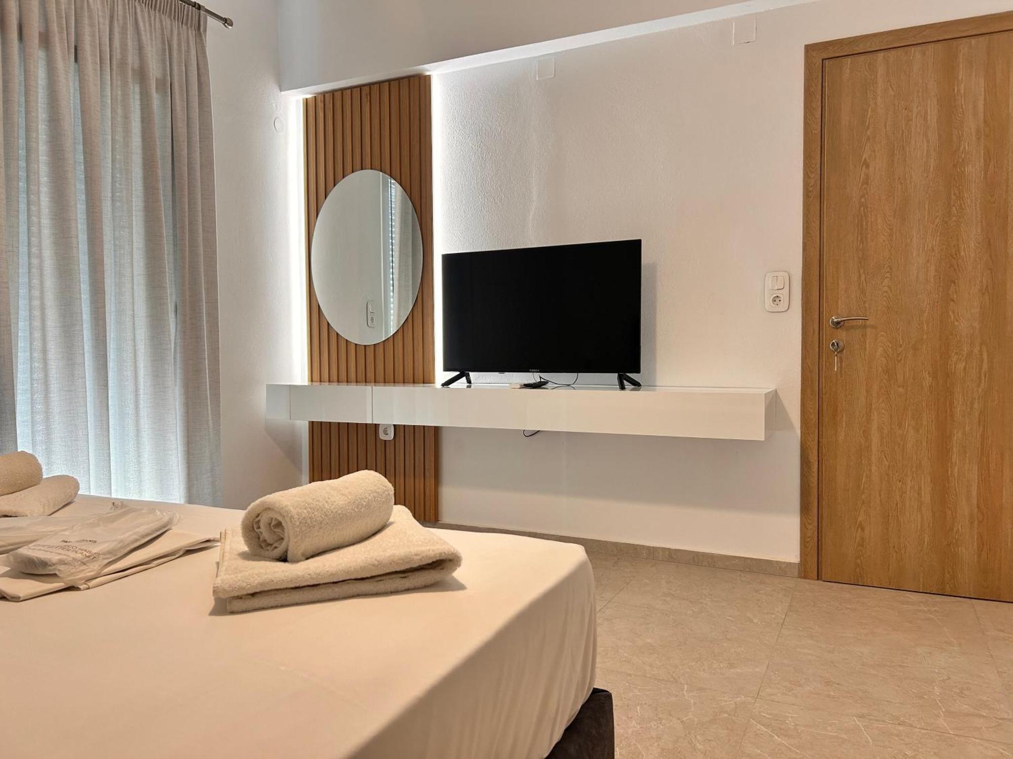 Quince City 2 Ираклио Екстериор снимка